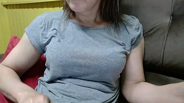 Snapshot of MartinaCollins2929 chatting on October 3, 1:24 am MartinaCollins2929 online show from October 3, 1:24 am