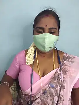 Snapshot of Tamil_riyalini12 chatting on June 27, 12:33 pm Tamil riyalini12 online show from June 27, 12:33 pm