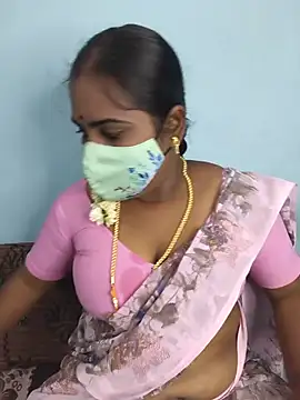 Snapshot of Tamil_riyalini12 chatting on June 28, 12:44 pm Tamil riyalini12 online show from June 28, 12:44 pm