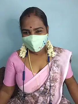 Snapshot of Tamil_riyalini12 chatting on July 5, 4:52 am Tamil riyalini12 online show from July 5, 4:52 am