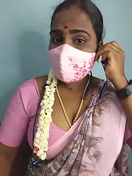Snapshot of Tamil_riyalini12 chatting on July 14, 1:06 pm Tamil riyalini12 online show from July 14, 1:06 pm