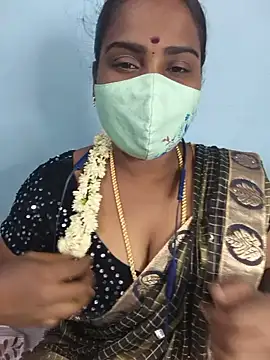 Snapshot of Tamil_riyalini12 chatting on July 25, 7:22 pm Tamil riyalini12 online show from July 25, 7:22 pm