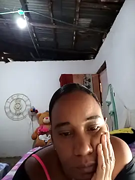 EbonyHorrny online show from April 19, 9:39 pm