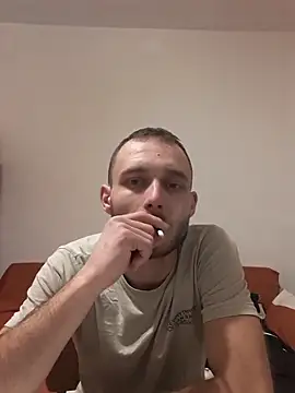 Snapshot of JeanBoney chatting on December 18, 8:04 pm JeanBoney online show from December 18, 8:04 pm