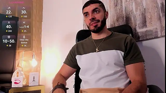 Snapshot of AxelThompson_ chatting on September 26, 11:14 am AxelThompson online show from September 26, 11:14 am