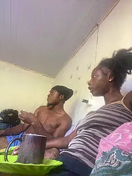 Snapshot of GeileErica chatting on November 9, 11:41 am GeileErica online show from November 9, 11:41 am