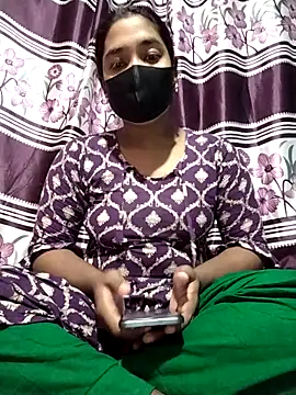 Snapshot of Rubaiya1 chatting on November 1, 9:28 pm Rubaiya1 online show from November 1, 9:28 pm