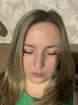 Snapshot of hotsteacher chatting on February 25, 10:30 pm hotsteacher online show from February 25, 10:30 pm