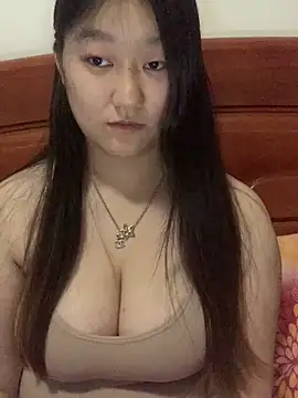 xialuo25 online show from April 8, 3:23 pm