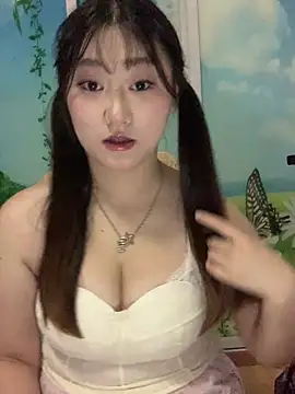 xialuo25 online show from April 22, 3:13 pm