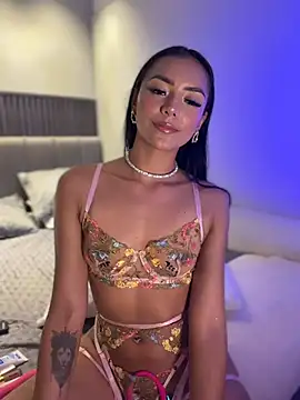 im-isabella online show from April 18, 7:07 pm