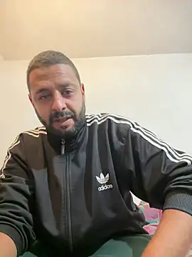 anaahmed30 online show from April 21, 10:12 pm