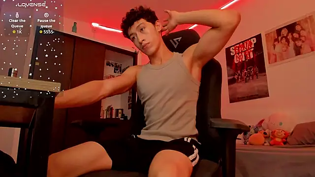 velvet skyn online show from March 22, 4:16 am