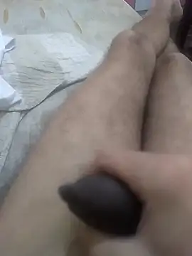 GuilhermeYuree online show from September 11, 7:08 am