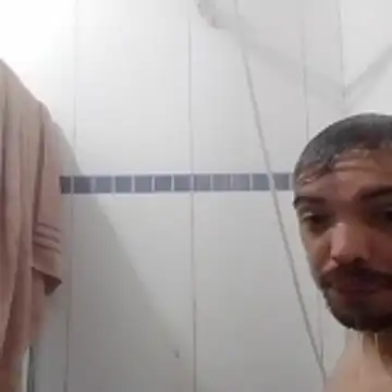 GuilhermeYuree online show from April 3, 6:50 pm