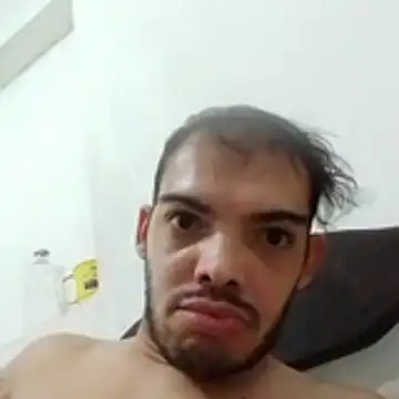 GuilhermeYuree online show from April 16, 5:08 am