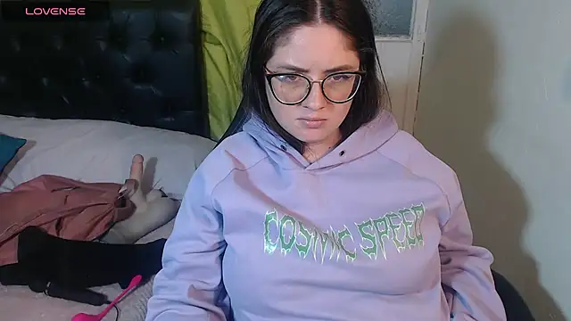 KrystalAdams online show from April 14, 9:21 pm