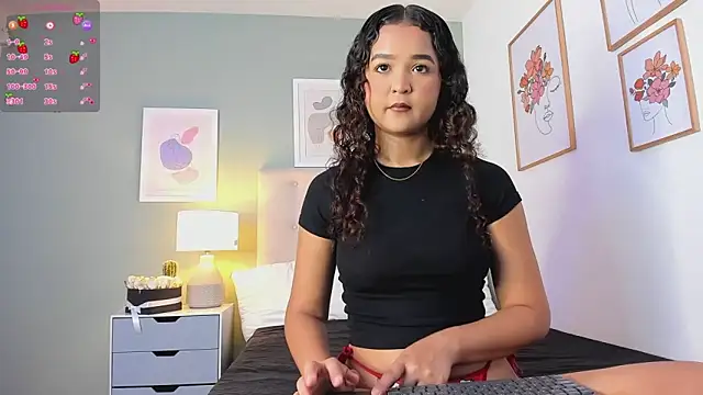 Snapshot of Evaa_Lunna_ chatting on September 13, 8:30 pm Evaa Lunna online show from September 13, 8:30 pm