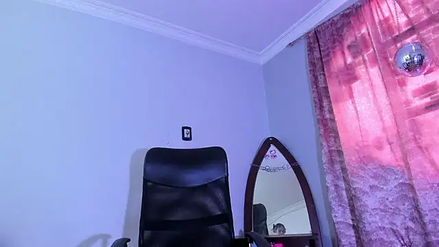 Pamela Squirtt online show from January 16, 3:16 pm