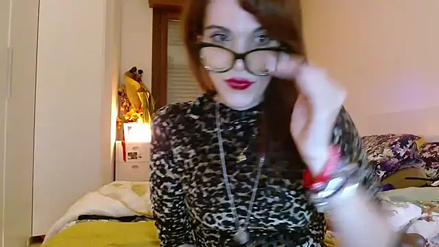 Snapshot of refem9 chatting on October 24, 4:47 pm refem9 online show from October 24, 4:47 pm