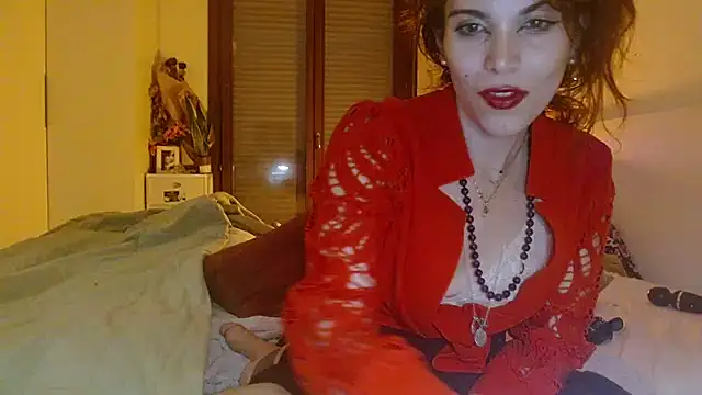 Snapshot of refem9 chatting on November 18, 6:12 pm refem9 online show from November 18, 6:12 pm