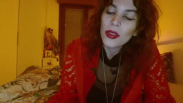 Snapshot of refem9 chatting on November 27, 6:43 pm refem9 online show from November 27, 6:43 pm