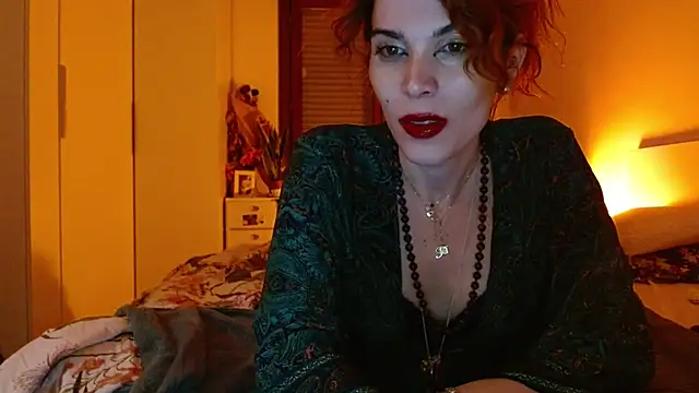 Snapshot of refem9 chatting on November 29, 9:40 pm refem9 online show from November 29, 9:40 pm