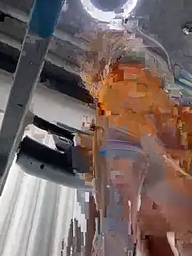 Ninazhang online show from April 19, 2:22 am