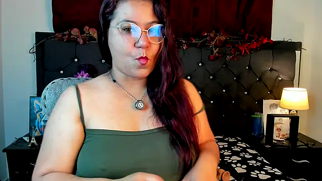 sofia sorceress5 online show from September 24, 9:45 am