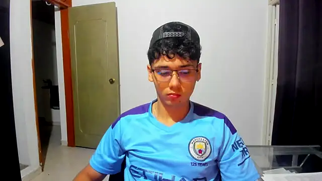 jacobs shelby online show from October 31, 11:28 pm