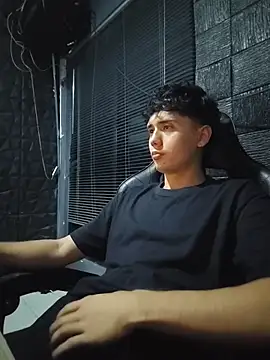 jacobs shelby online show from February 9, 1:20 am