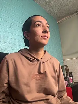 SALOME KORLAND online show from October 28, 12:30 pm