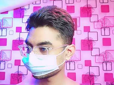 ChiseledCharm online show from November 4, 7:46 pm