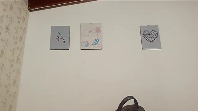 Snapshot of celeste_moonx chatting on September 19, 11:55 am celeste moonx online show from September 19, 11:55 am