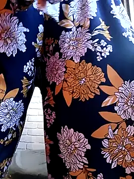 Alis 1327 online show from September 23, 1:36 pm