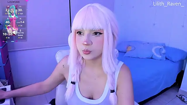 Snapshot of Lilith_Raven_ chatting on November 5, 4:45 am Lilith Raven online show from November 5, 4:45 am