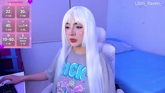 Snapshot of Lilith_Raven_ chatting on November 27, 4:25 am Lilith Raven online show from November 27, 4:25 am