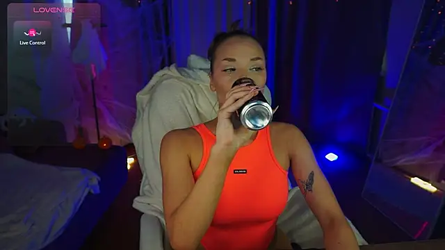 SPICY KIM online show from October 31, 5:08 am