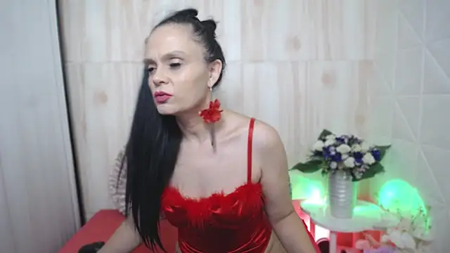Snapshot of Sweeteest_Julie chatting on September 20, 10:55 pm Sweeteest Julie online show from September 20, 10:55 pm
