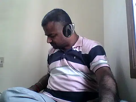 sree4143 online show from November 26, 3:29 am