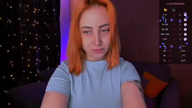 deboramoore online show from April 23, 1:51 am