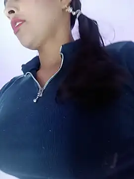 Fox Roxxan online show from December 3, 3:03 am