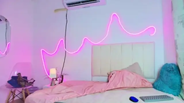 Snapshot of Andre_lezcano chatting on February 21, 6:09 pm Andre lezcano online show from February 21, 6:09 pm