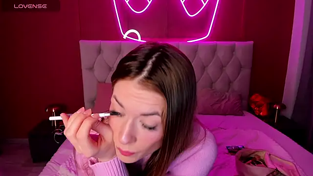 StacyWells online show from February 21, 1:28 am