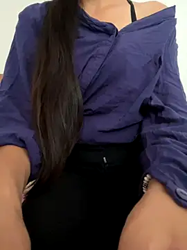 Snapshot of sneha_88 chatting on September 20, 7:20 am sneha 88 online show from September 20, 7:20 am