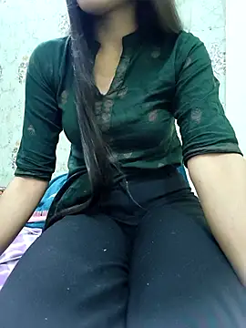 Snapshot of sneha_88 chatting on October 30, 7:32 am sneha 88 online show from October 30, 7:32 am