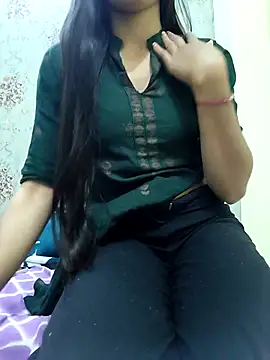 Snapshot of sneha_88 chatting on November 29, 6:27 am sneha 88 online show from November 29, 6:27 am