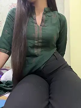 Snapshot of sneha_88 chatting on March 16, 7:45 am sneha 88 online show from March 16, 7:45 am