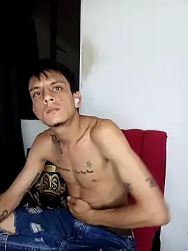 andrewcoopper1 online show from April 23, 3:30 am