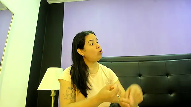 GreciaFox1 online show from June 19, 2:10 pm